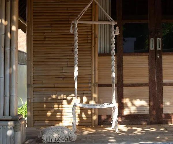 Bamboo Apartamento Nusa Lembongan